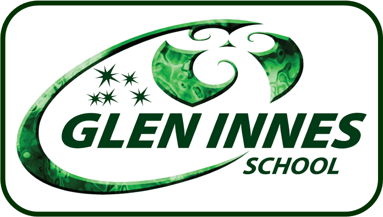 glen innes school badge